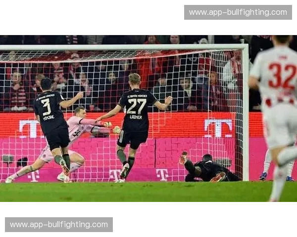 约纳坦塔15次传球失败控制出色 拜仁后卫失误率保持极低水平